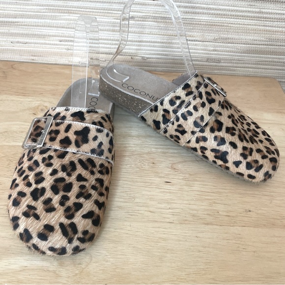 Coconuts by Matisse Zella Mule Clogs - Picture 10 of 11